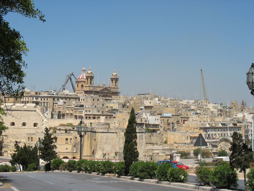 The Three Cities & Wine Tasting Tour